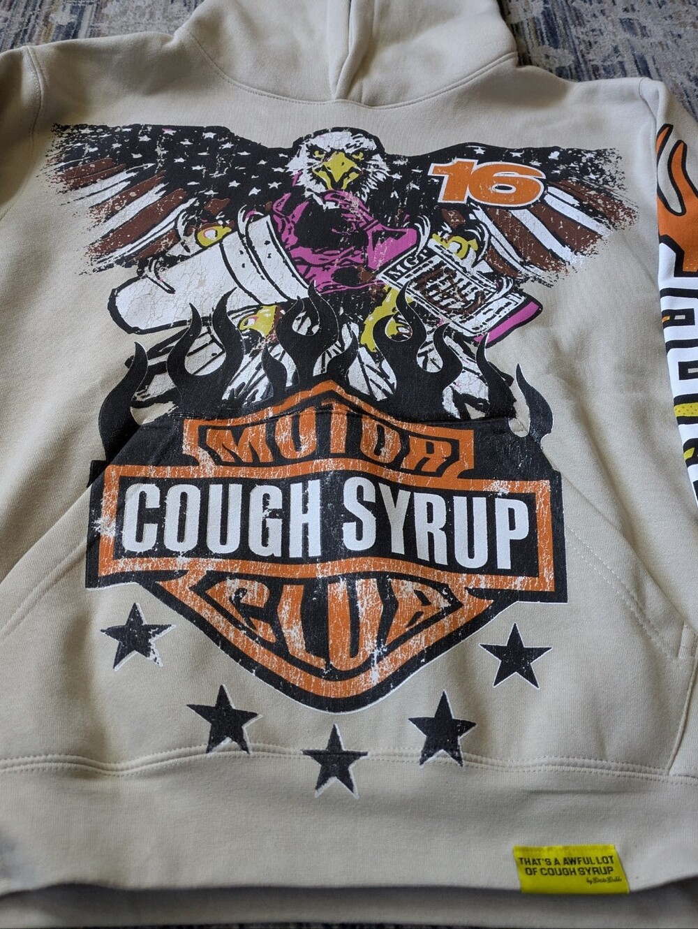 NWOT That's A Awful Lot Of Cough Syrup Desto Dubb Hoodie Cream Sz S - Picture 2 of 6